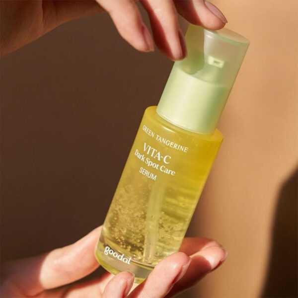 Goodal Green Tangerine Vita C Dark Spot Care Serum 40ml - Simpli Cosmetics Kenya Goodal Green Tangerine Vita C Dark Spot Care Serum 40ml - Image 3