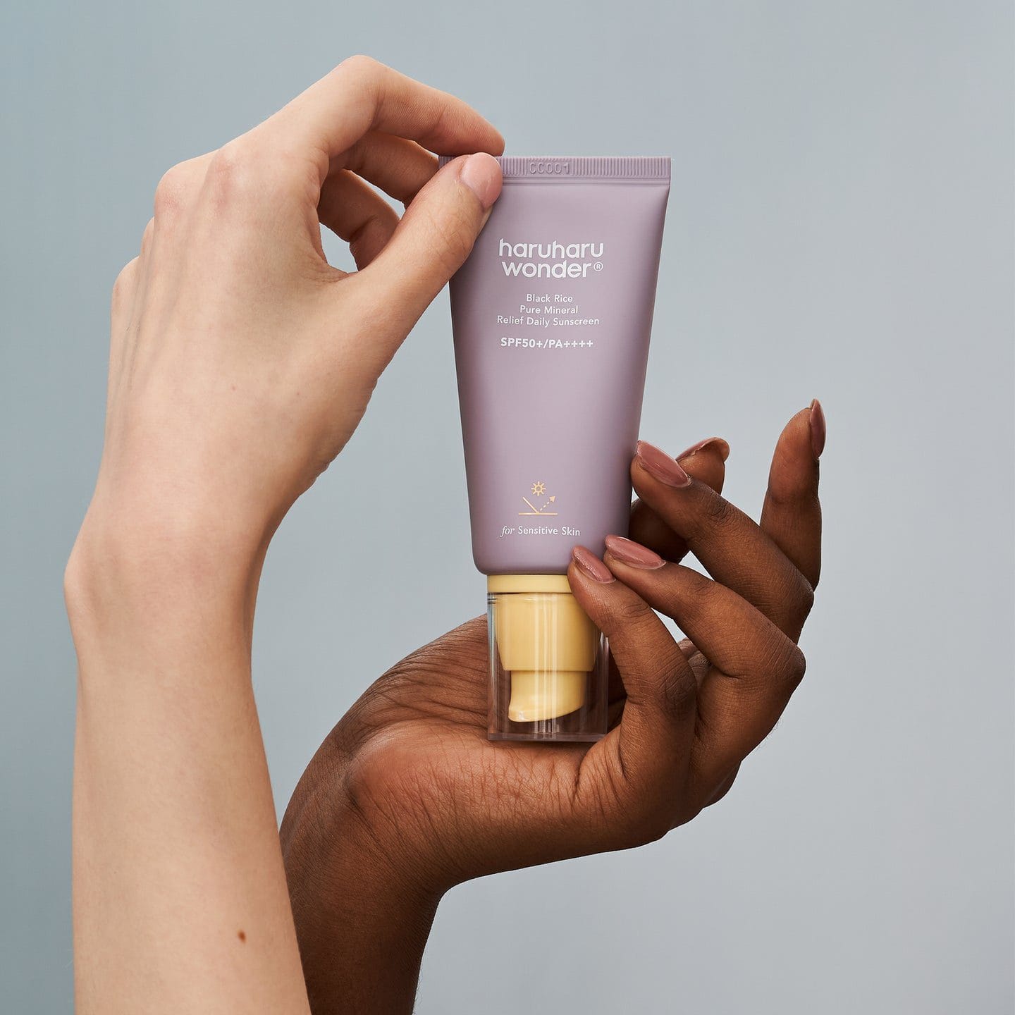 Haruharu Wonder Black Rice Pure Mineral Sunscreen SPF50+ PA++++ 50ml - Simpli Cosmetics Kenya haruharu wonder black rice pure mineral sunscreen spf50+ pa++++ 50ml